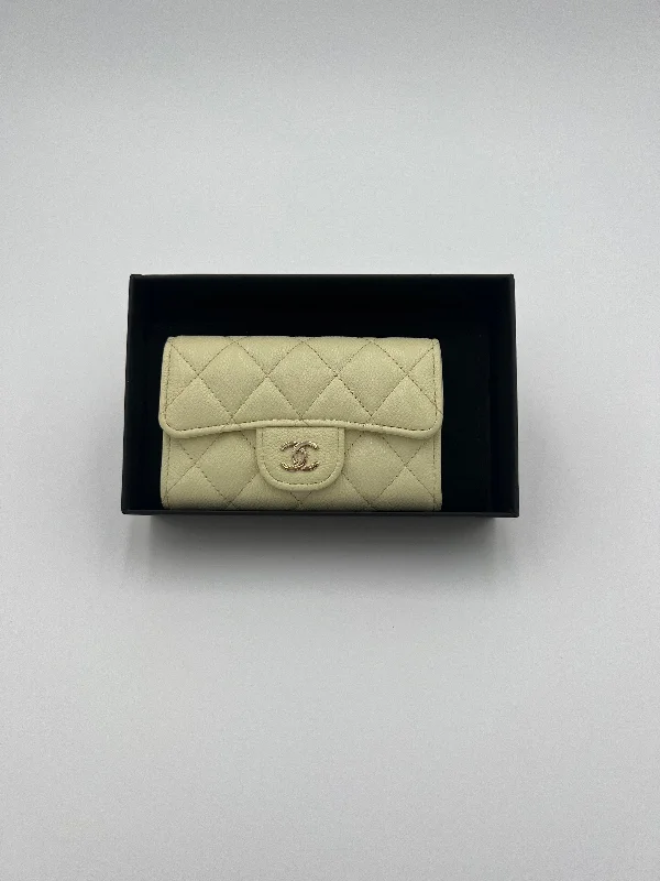 Wallet Luxury Designer Chanel, Size Small