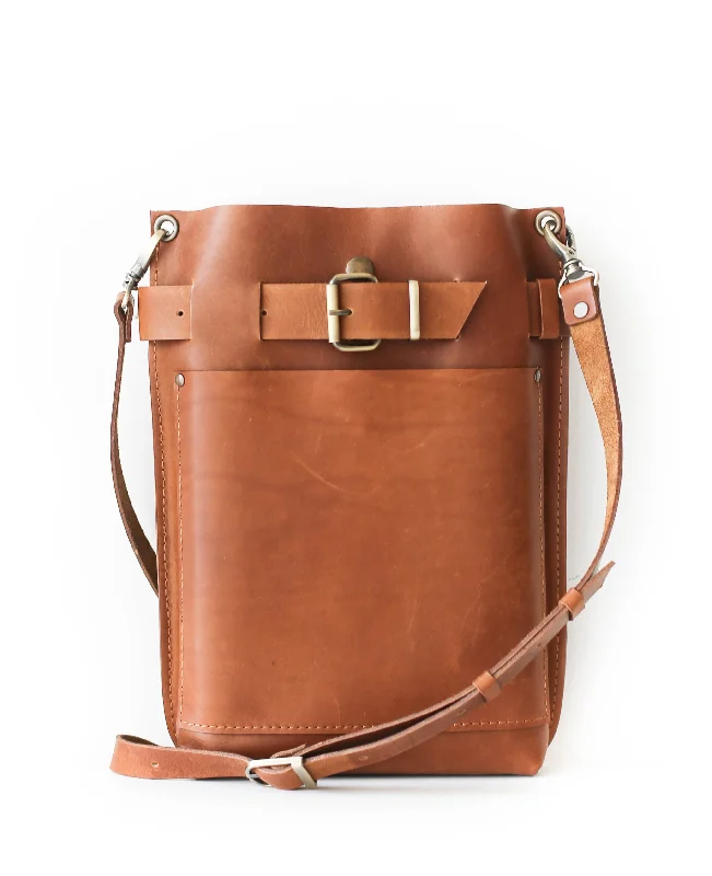 Brown Standard Leather Bag w/Front Pocket