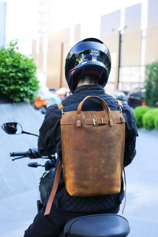 Men's Cognac Brown Leather Backpack