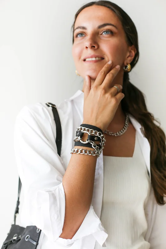 Small Ring Black Leather Bracelet w/ Silver Chain