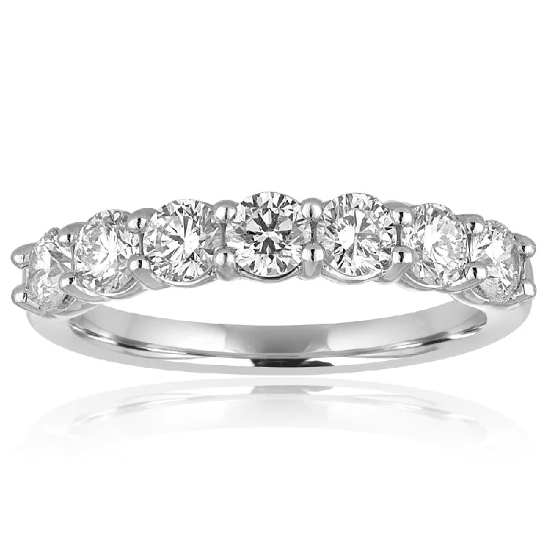 14k Round Diamond 7 Stone Wedding Band