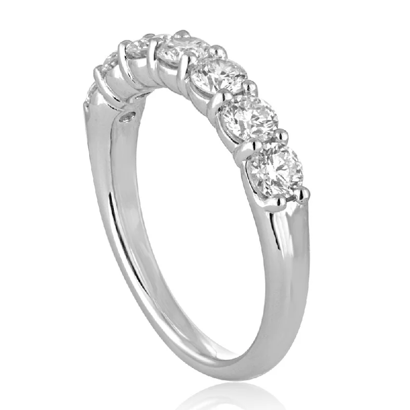 14k Round Diamond 7 Stone Wedding Band